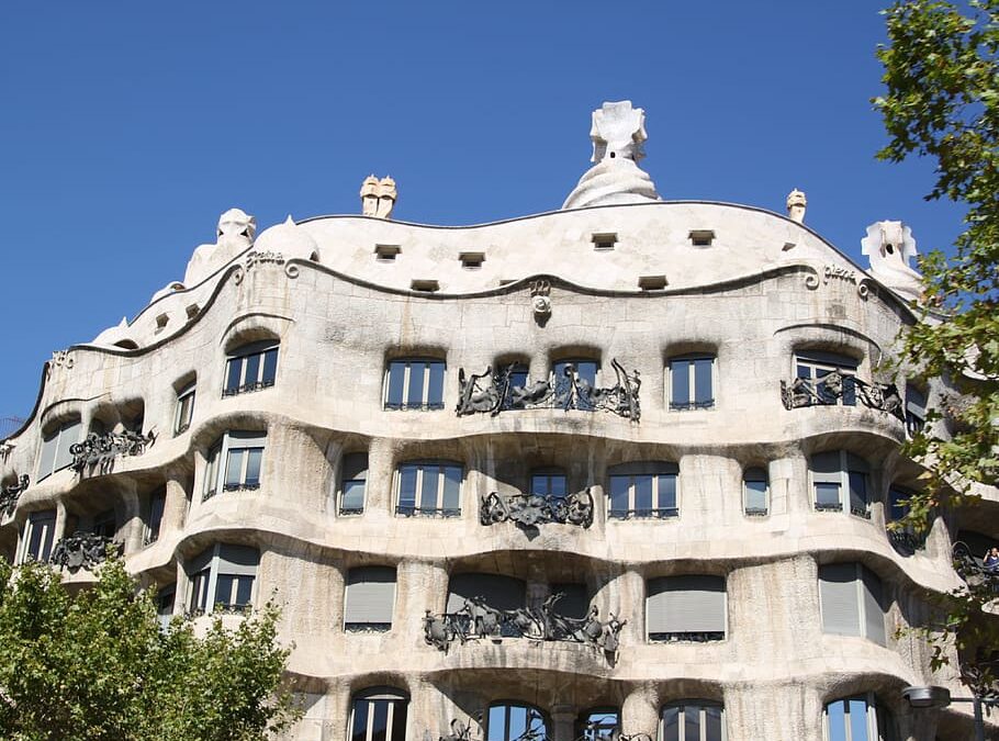 ¡Explora el Modernismo de Barcelona con V!VE!